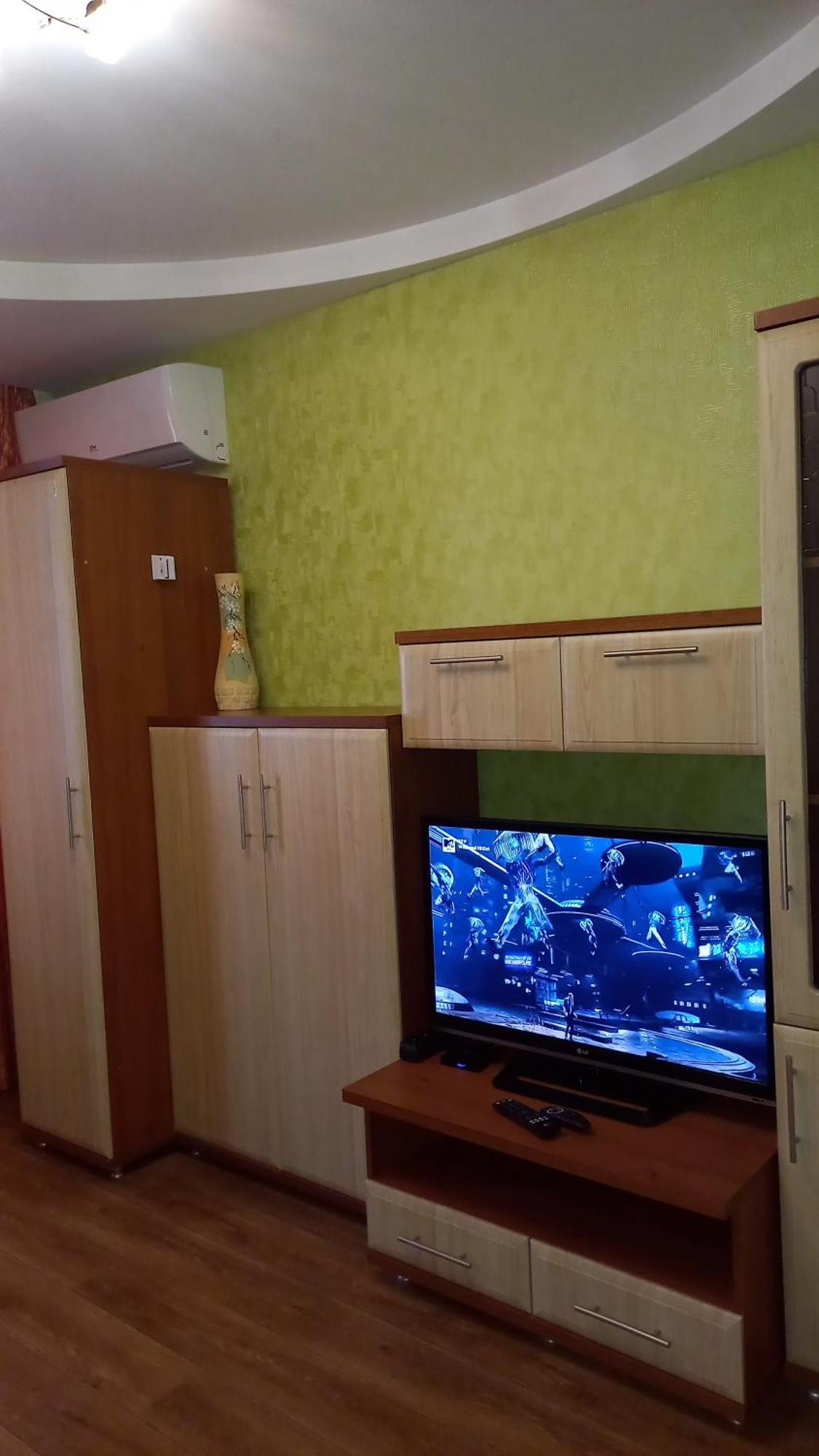 Комфортная 1-Комнатная Новопречистенская 1 Cherkasy Exterior foto